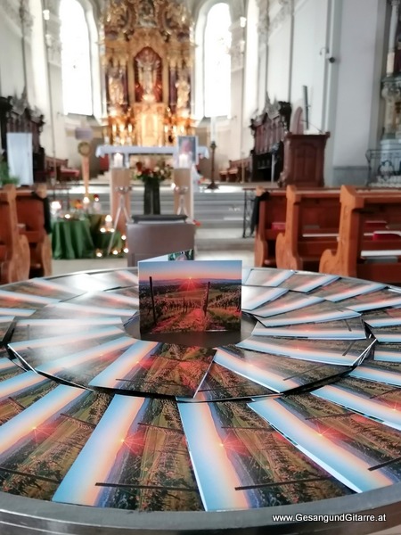 Kirche St. Johann Höchst Vorarlberg Verabschiedung Trauerfeier Beerdigung Verabschiedung Totenwache Musik Kirche Solomusikerin Sängerin mit Gitarre www.trauer-musik.at www.gesangundgitarre.at Gesang Gitarre Yvonne Brugger Trauersängerin Kirchensängerin Kirche Trauerfeier Beerdigung Verabschiedung Vorarlberg Musik Kirche Sängerin mit Gitarre www.trauer-musik.at www.gesangundgitarre.at Gesang Gitarre Yvonne Brugger Trauersängerin Kirchensängerin