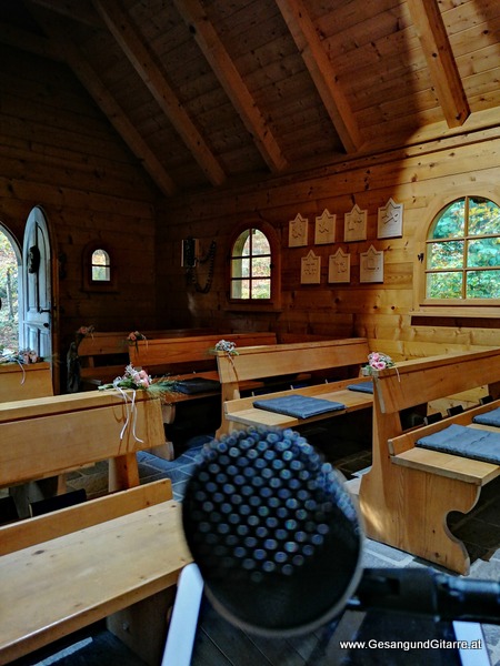 Hochzeitssängerin Sängerin Gitarre Kapelle Bezegg Andelsbuch Trauung Hochzeit Frastanz Vorarlberg