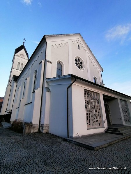 Kirche Sulz Trauerfeier Beerdigung Verabschiedung Vorarlberg Musik Kirche Solomusikerin Sängerin mit Gitarre www.trauer-musik.at www.gesangundgitarre.at Gesang Gitarre Yvonne Brugger Trauersängerin Kirchensängerin Kirche Trauerfeier Beerdigung Verabschiedung Vorarlberg Musik Kirche Trauersängerin Sängerin mit Gitarre www.trauer-musik.at www.gesangundgitarre.at Gesang Gitarre Yvonne Brugger Trauersängerin Kirchensängerin