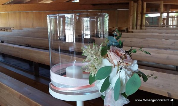 Sängerin Hochzeitssängerin Yvonne Brugger Musik Vorarlberg Kirche Fussach